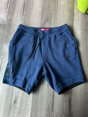 Nike Men’s Dark Blue Athletic Shorts